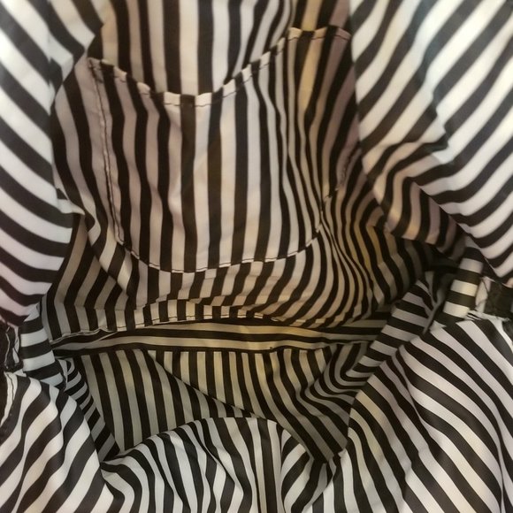 old navy gym bag / shoulder bag - Picture 7 of 7